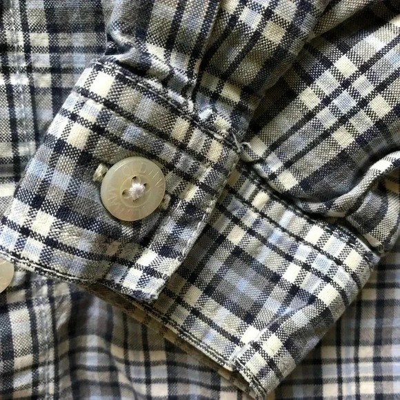 Old Navy Long Sleeved Button Down  Shirt Size 3T - Picture 3 of 15